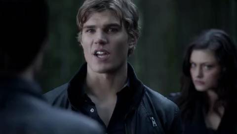 VampireDiariesWorld-dot-org_TheSecretCircle-S01E20-1373.jpg