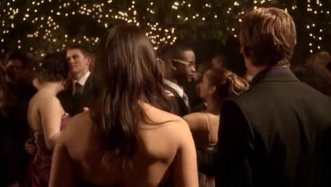 VampireDiariesWorld-dot-org_TheSecretCircle-S01E21-1555.jpg