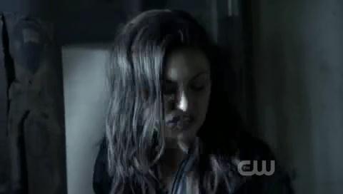 VampireDiariesWorld-dot-org_TheSecretCircle-S01E22-0648.jpg