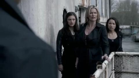 VampireDiariesWorld-dot-org_TheSecretCircle-S01E22-1523.jpg