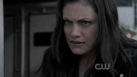 VampireDiariesWorld-dot-org_TheSecretCircle-S01E22-1584.jpg