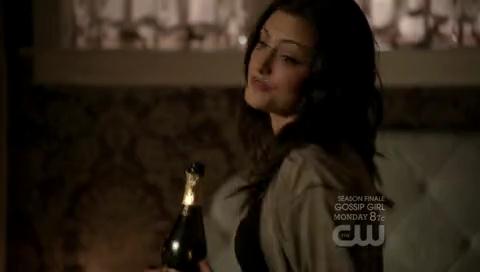 VampireDiariesWorld-dot-org_TheSecretCircle-S01E22-1910.jpg