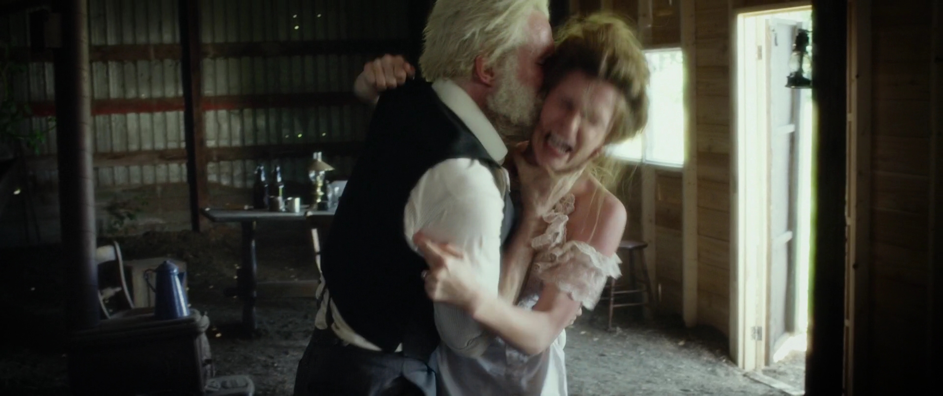 VampireDiariesWorld-dot-NL_Eadweard2521.jpg