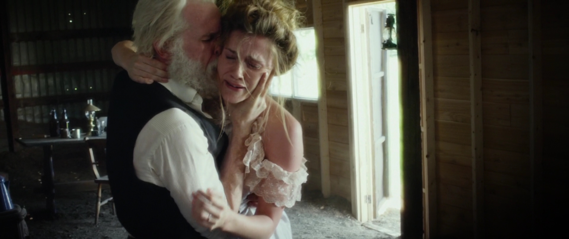 VampireDiariesWorld-dot-NL_Eadweard2523.jpg