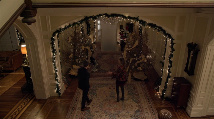 VampireDiariesWorld-dot-nl_TheChristmasTemp2818.jpg