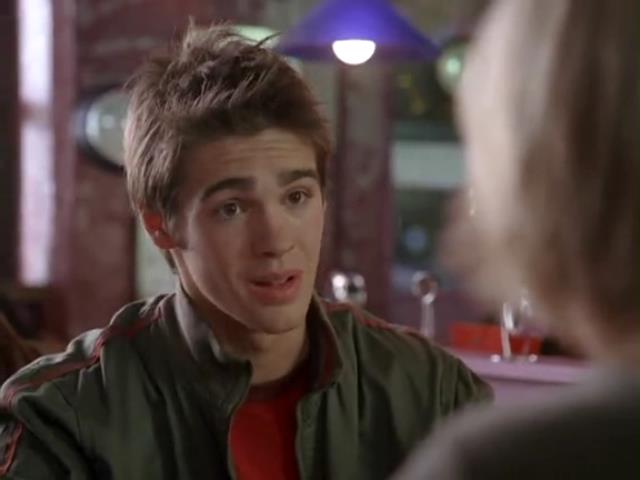 VampireDiariesWorld-dot-org_MinuteMan3574.jpg