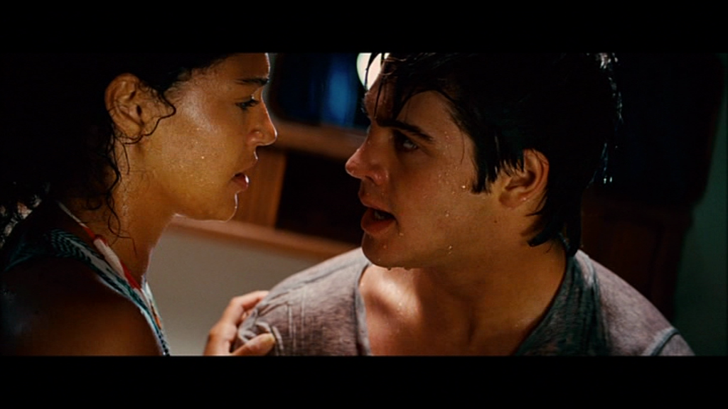 VampireDiariesWorld-dot-org_Pirahna3d01448.png
