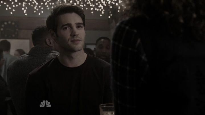 vampirediariesworld_dot_nl-ChigagoFire4x09-0822.jpg