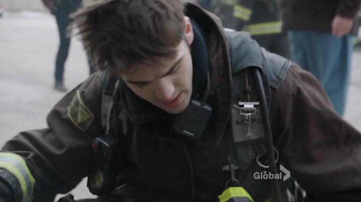 VampireDiariesWorld_dot_nl-ChigagoFire4x14-0847.jpg