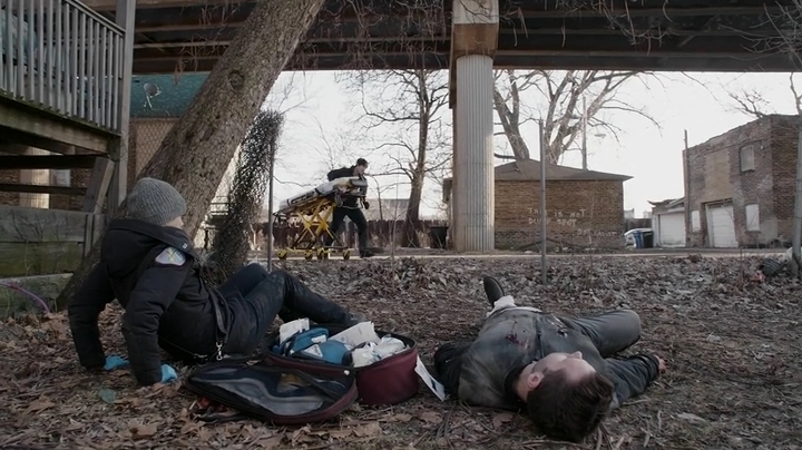 VampireDiariesWorld-dot-NL-ChigagoFire4x18-0226.jpg