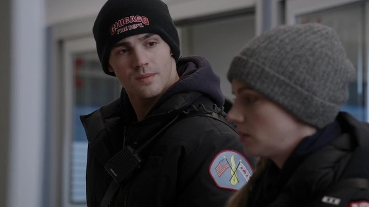 VampireDiariesWorld-dot-NL-ChigagoFire4x18-0318.jpg