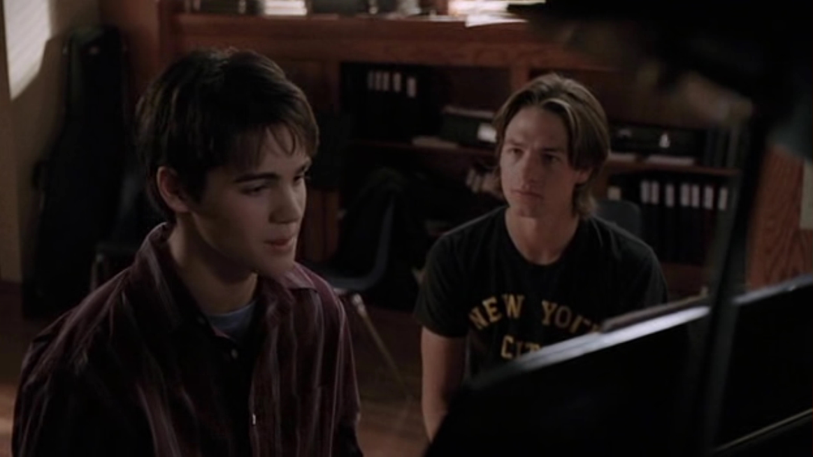 VampireDiariesWorld_dot_nl_Everwood4x05-0448.jpg