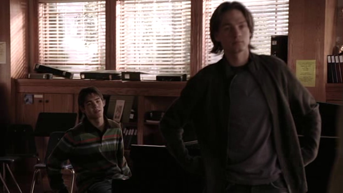 VampireDiariesWorld_dot_nl_Everwood4x05-2240.jpg