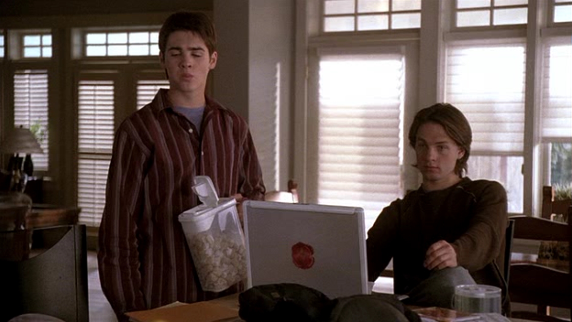 VampireDiariesWorld_dot_nl_Everwood4x10-0583.jpg