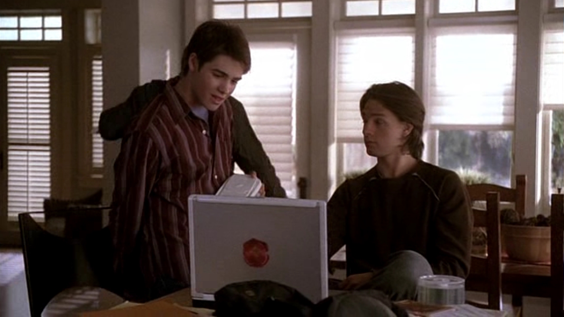 VampireDiariesWorld_dot_nl_Everwood4x10-0627.jpg