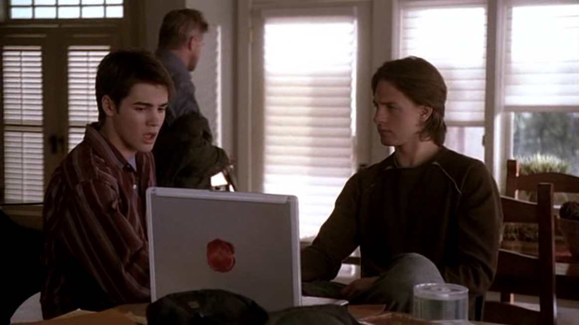 VampireDiariesWorld_dot_nl_Everwood4x10-0631.jpg