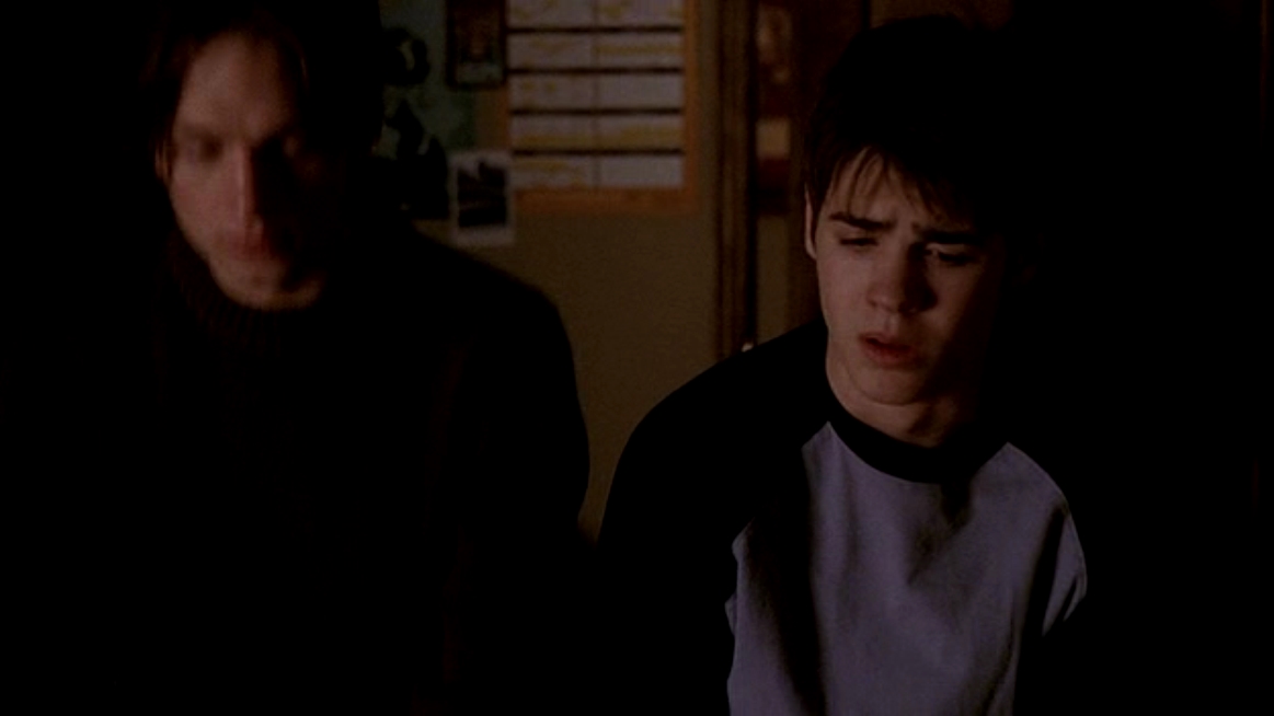 VampireDiariesWorld_dot_nl_Everwood4x13-4675.jpg