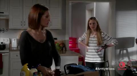 VampireDiariesWorld-dot-org_ArmyWives7x04-0004.jpg