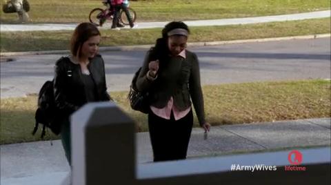 VampireDiariesWorld-dot-org_ArmyWives7x04-0177.jpg