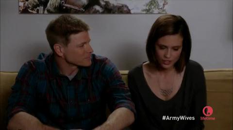 VampireDiariesWorld-dot-org_ArmyWives7x04-1599.jpg