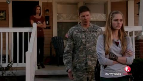 VampireDiariesWorld-dot-org_ArmyWives-S07E06-1708.jpg