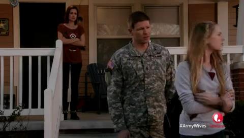 VampireDiariesWorld-dot-org_ArmyWives-S07E06-1715.jpg