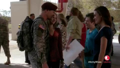 VampireDiariesWorld-dot-org_ArmyWives7x11-0705.jpg