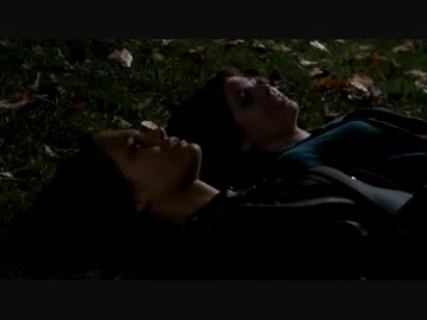 VampireDiariesWorld-dot-org_BeautifulPeople1x05-1702.jpg