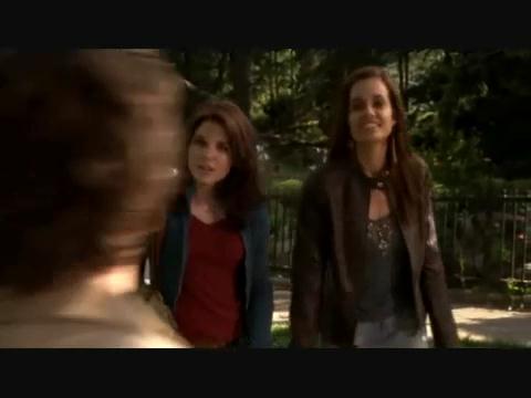 VampireDiariesWorld-dot-org_BeautifulPeople1x05-2083.jpg