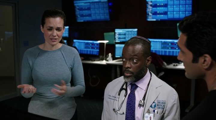 VampireDiariesWorld-dot-nl_ChicagoMed6x16-0131.jpg