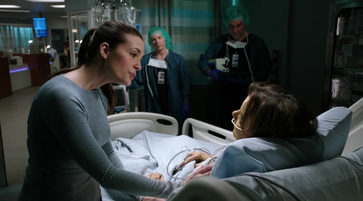 VampireDiariesWorld-dot-nl_ChicagoMed6x16-0237.jpg