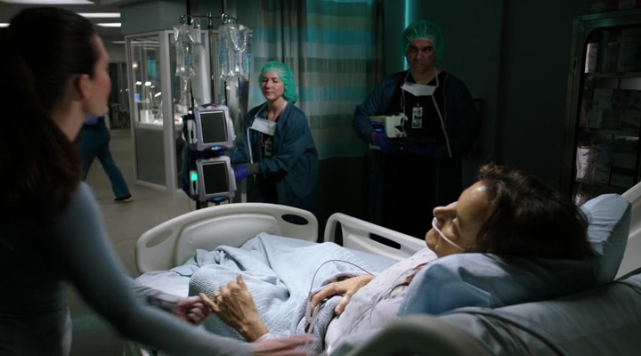 VampireDiariesWorld-dot-nl_ChicagoMed6x16-0254.jpg