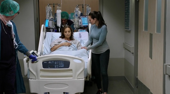 VampireDiariesWorld-dot-nl_ChicagoMed6x16-0275.jpg