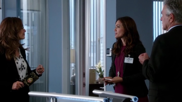 VampireDiariesWorld-dot-org_MajorCrimes3x13-0721.jpg