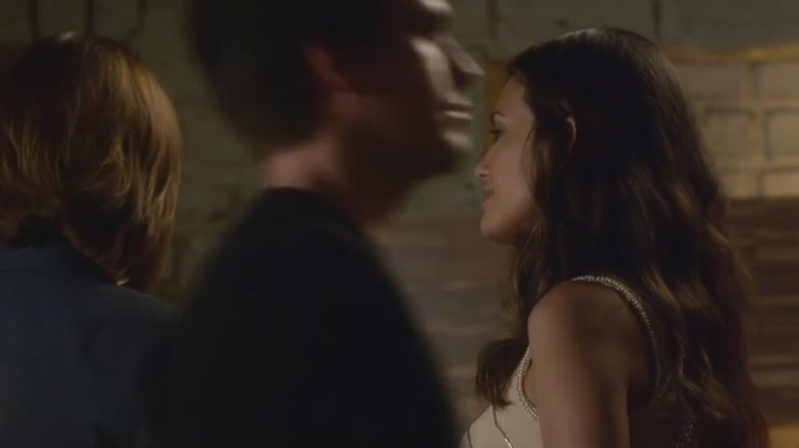 VampireDiariesWorld-dot-org_PrettyLittleLiarsS03E04-0012.jpg