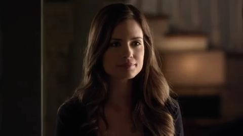 VampireDiariesWorld-dot-org_PrettyLittleLiars3x19-0988.jpg