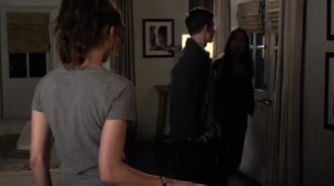 VampireDiariesWorld-dot-org_PrettyLittleLiars3x19-1000.jpg