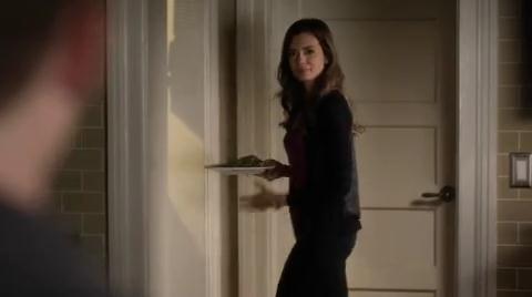 VampireDiariesWorld-dot-org_PrettyLittleLiars3x19-1007.jpg