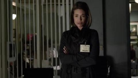 VampireDiariesWorld-dot-org_PrettyLittleLiars3x22-0712.jpg