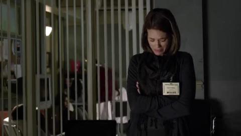 VampireDiariesWorld-dot-org_PrettyLittleLiars3x22-0736.jpg