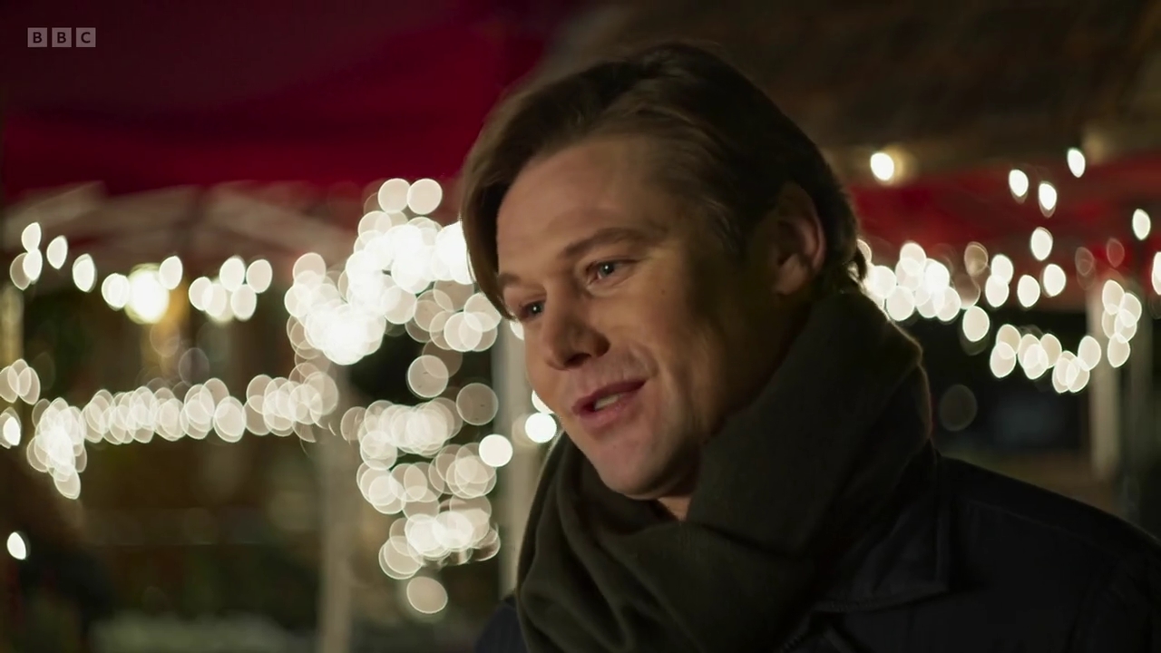 vampirediariesworld-dot-nl_AChristmasToSavour3350.jpg