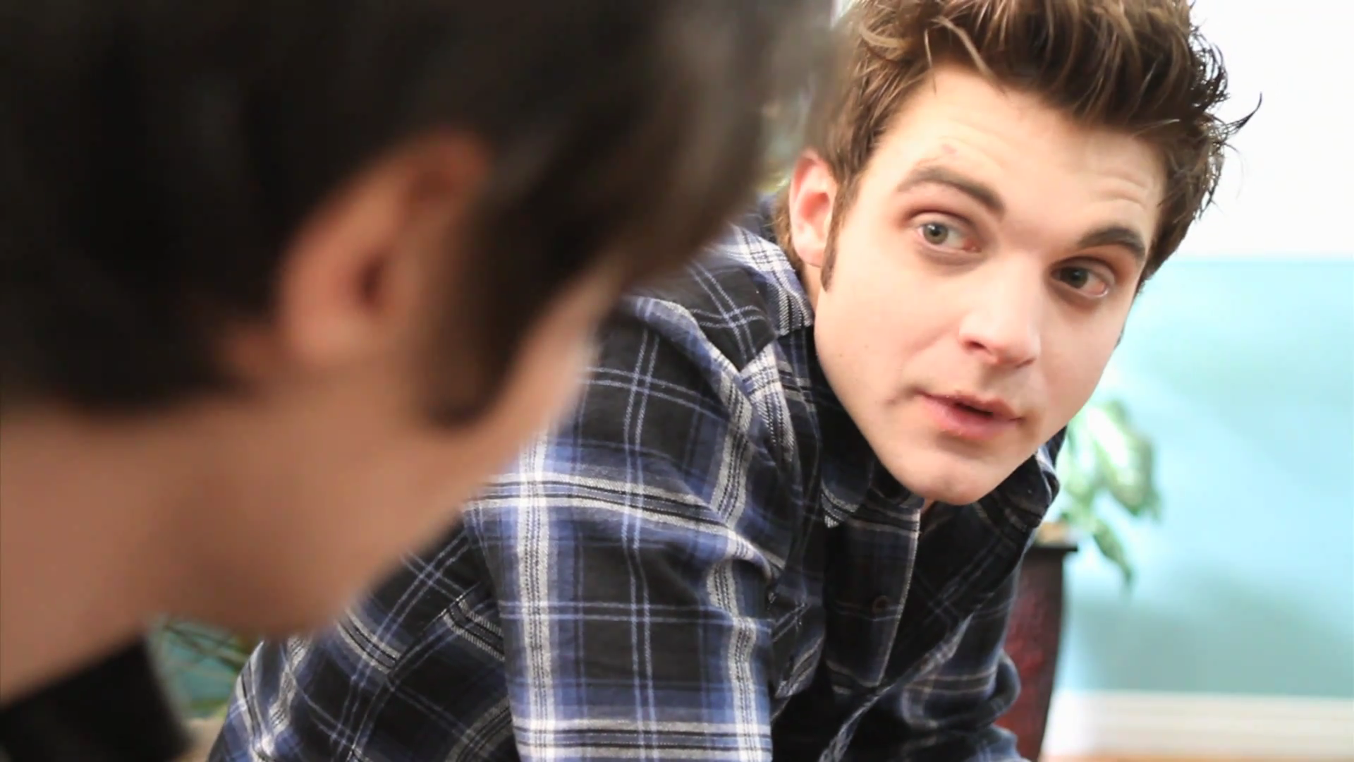 VampireDiariesWorld_dot_org-TheHillywoodShowParady0198.png