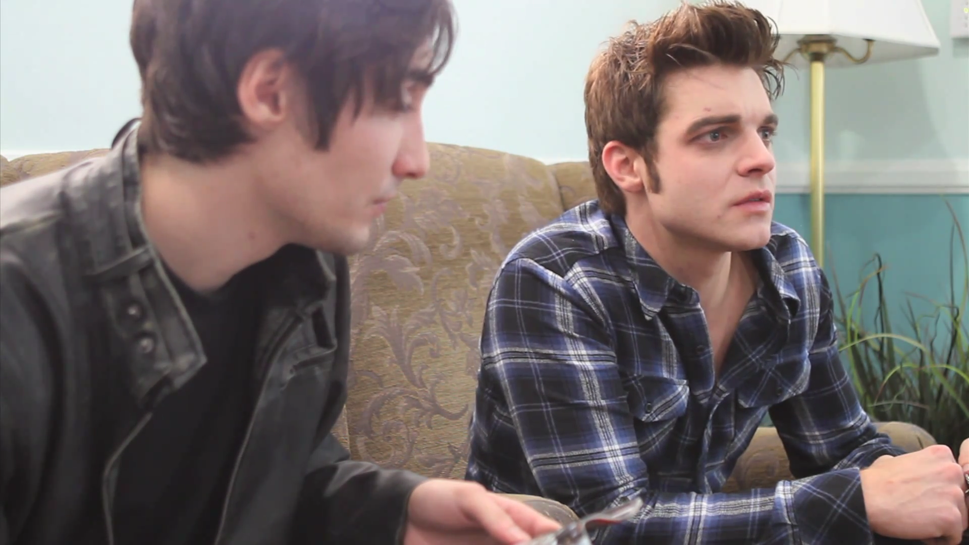 VampireDiariesWorld_dot_org-TheHillywoodShowParady0269.png