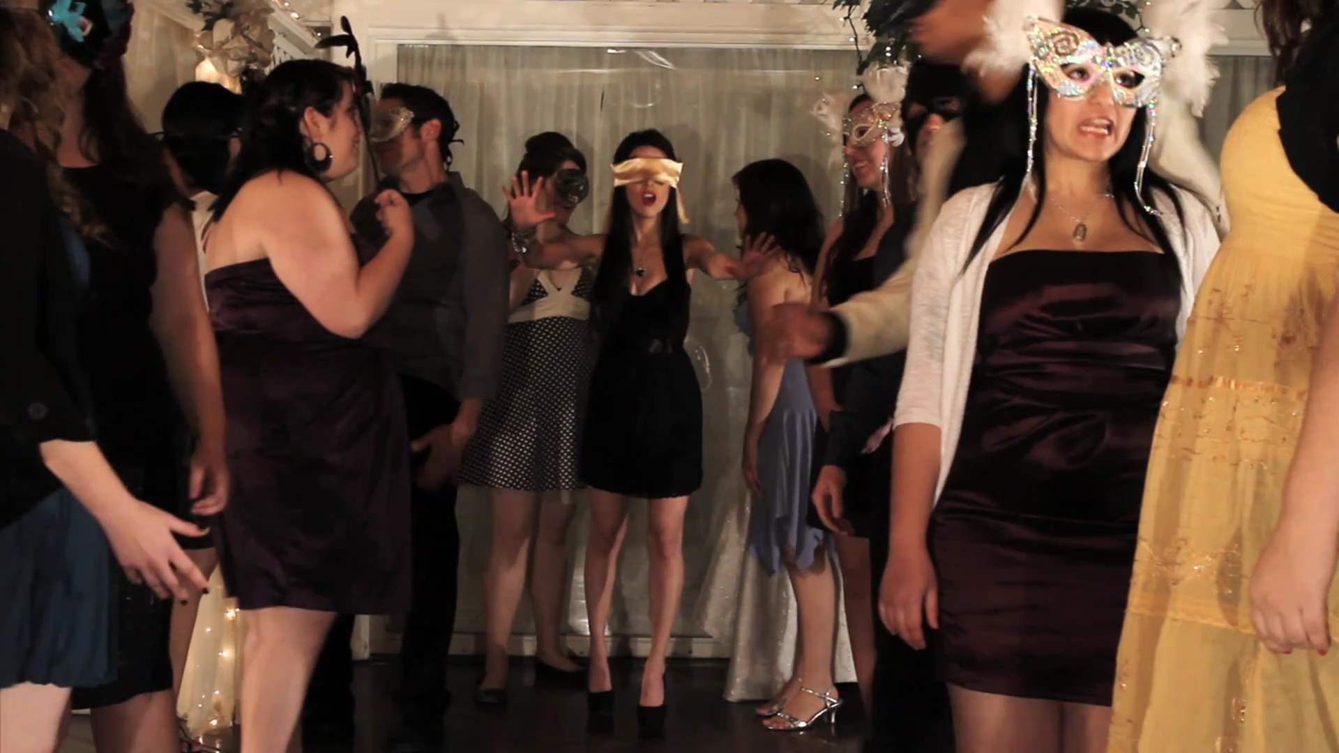 VampireDiariesWorld_dot_org-TheHillywoodShowParody0249.png