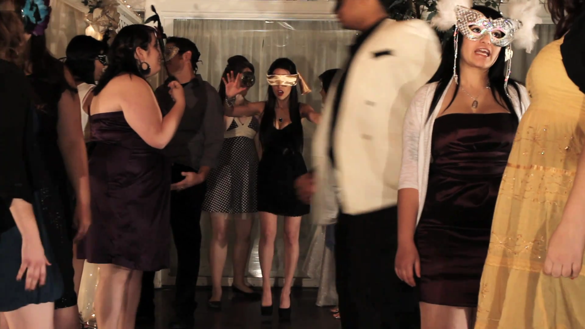 VampireDiariesWorld_dot_org-TheHillywoodShowParody0255.png