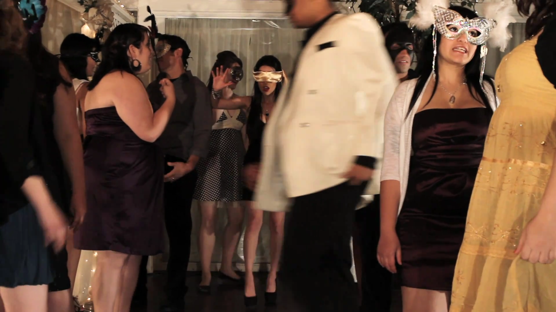 VampireDiariesWorld_dot_org-TheHillywoodShowParody0258.png