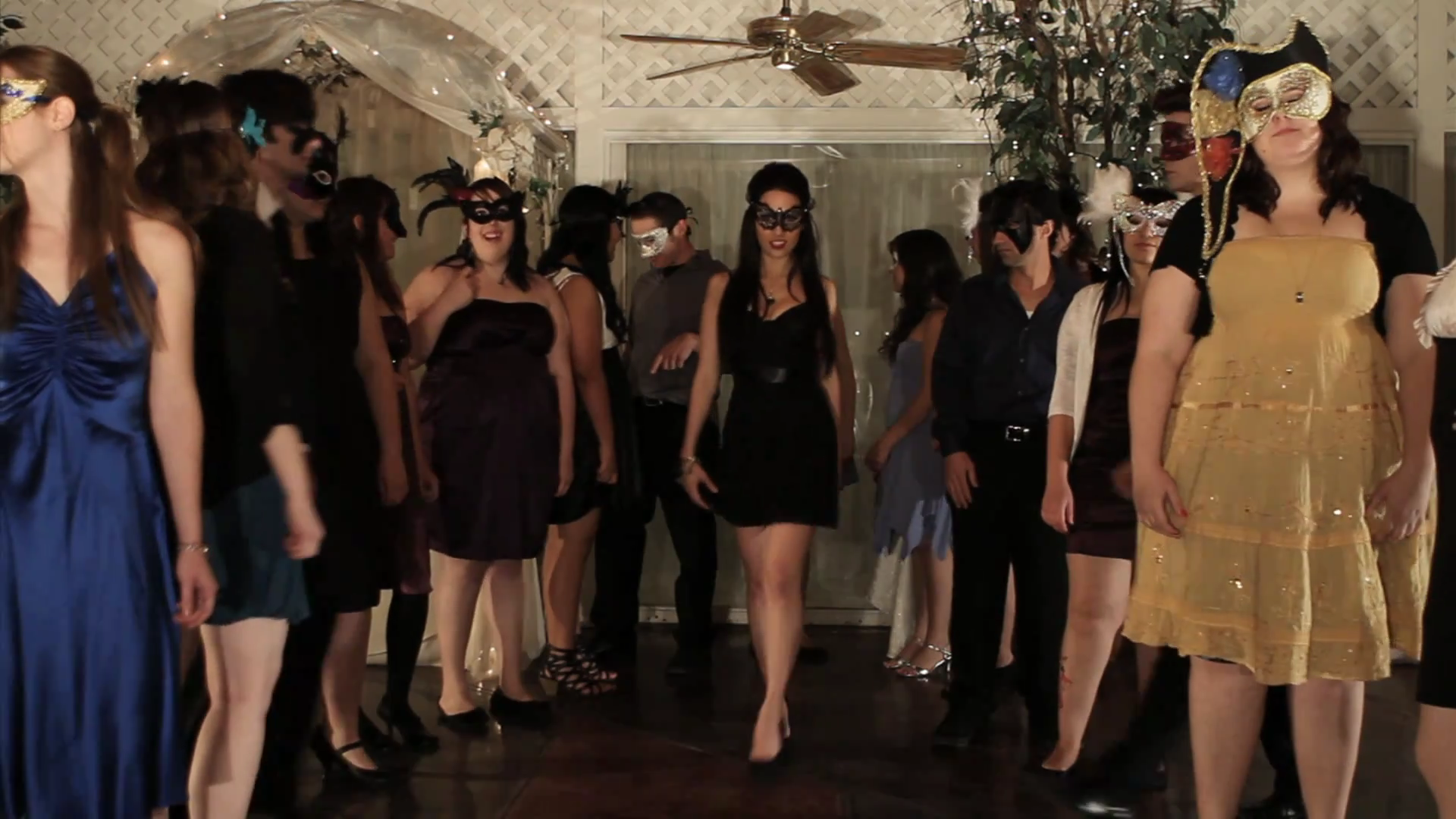 VampireDiariesWorld_dot_org-TheHillywoodShowParody0295.png