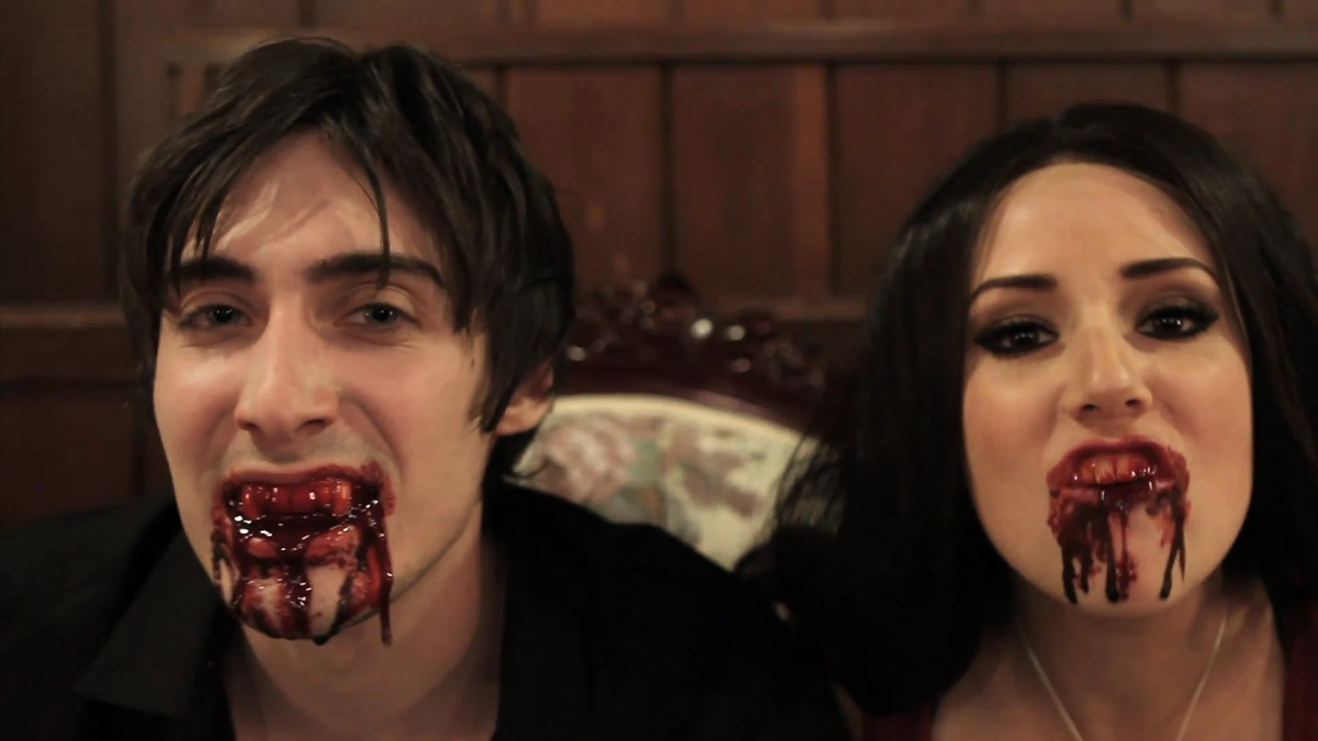 VampireDiariesWorld_dot_org-TheHillywoodShowParody0522.png