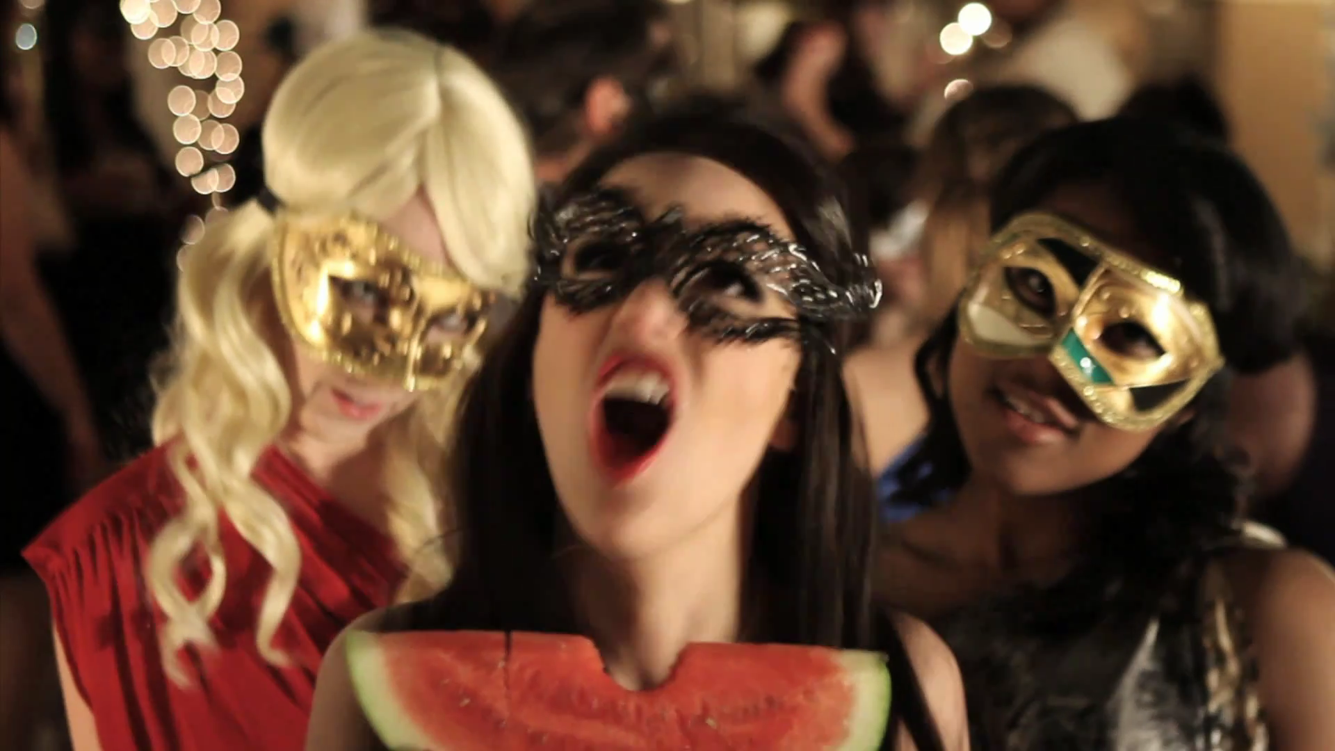 VampireDiariesWorld_dot_org-TheHillywoodShowParody0547.png