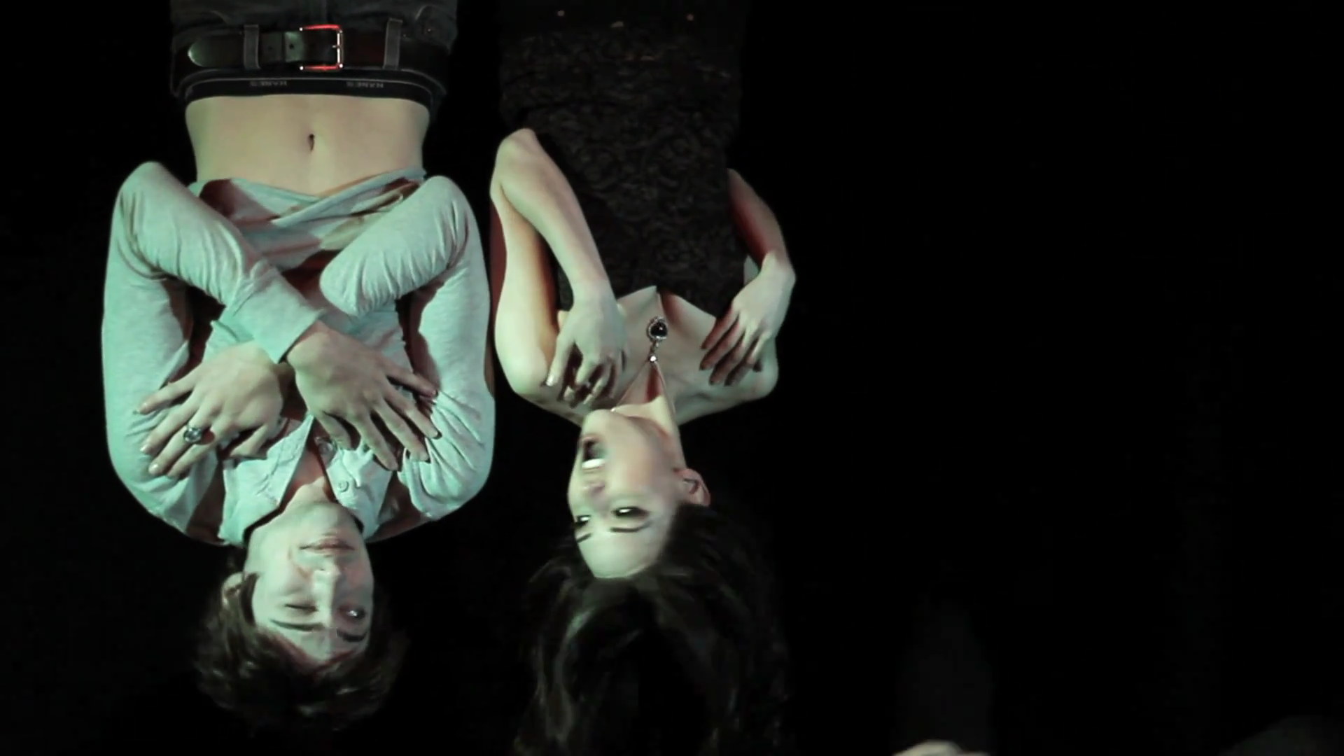 VampireDiariesWorld_dot_org-TheHillywoodShowParody0581.png